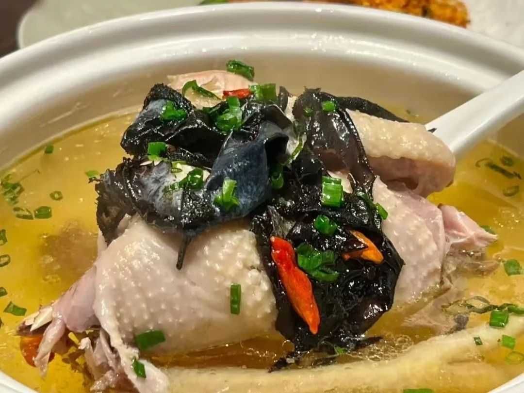 Chicken Soup with Rock Ear Mushroom
