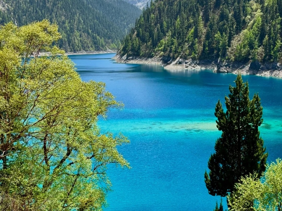 Best Places to Visit in China in May: Spring Landscapes, Mountains & Cultural Experiences